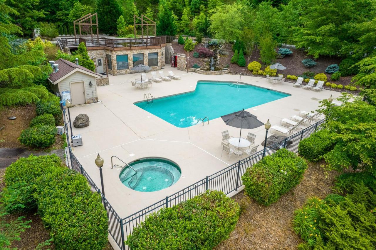 Smoky Mountain Escape Apartment Whittier ภายนอก รูปภาพ